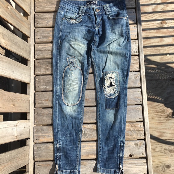 BSK Denim Denim - BSK Denim Super Distressed Patches Raw Hem Jeans